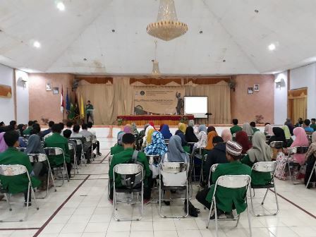 33advokasi-hukum-seminar.jpg