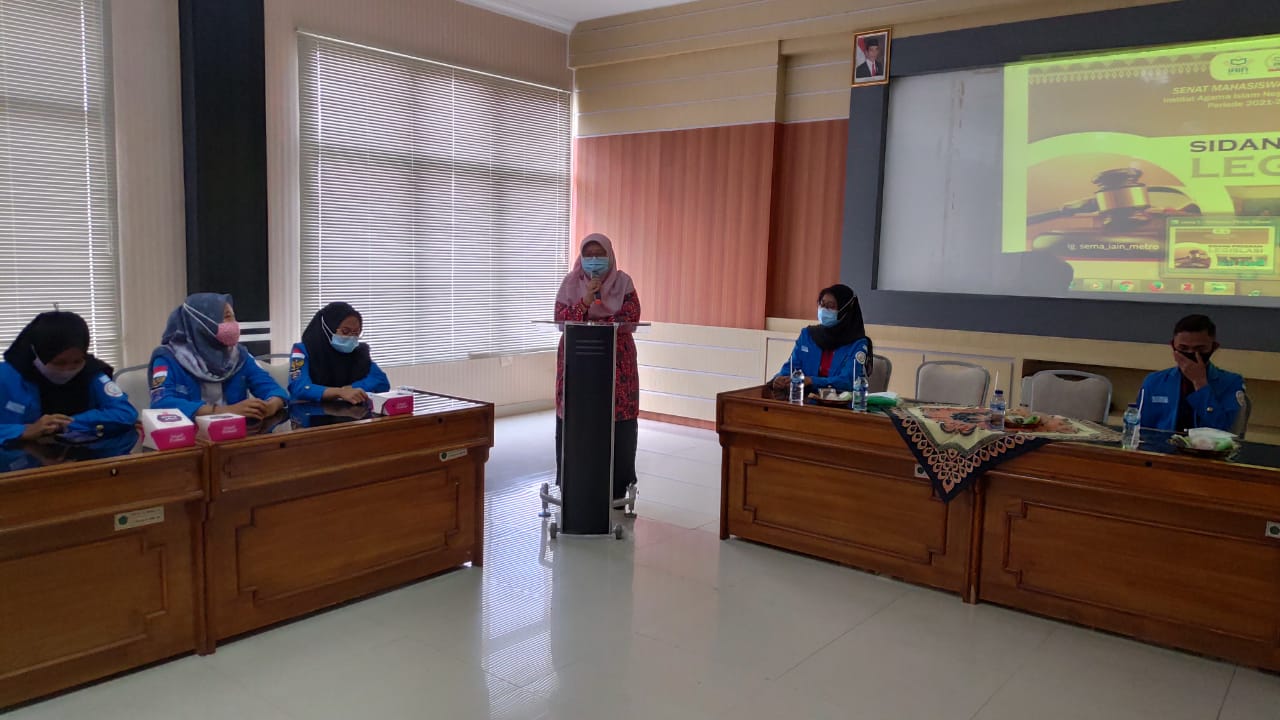 69Sambutan-Rektor-buka-acara-raker-SEMA-I.jpeg