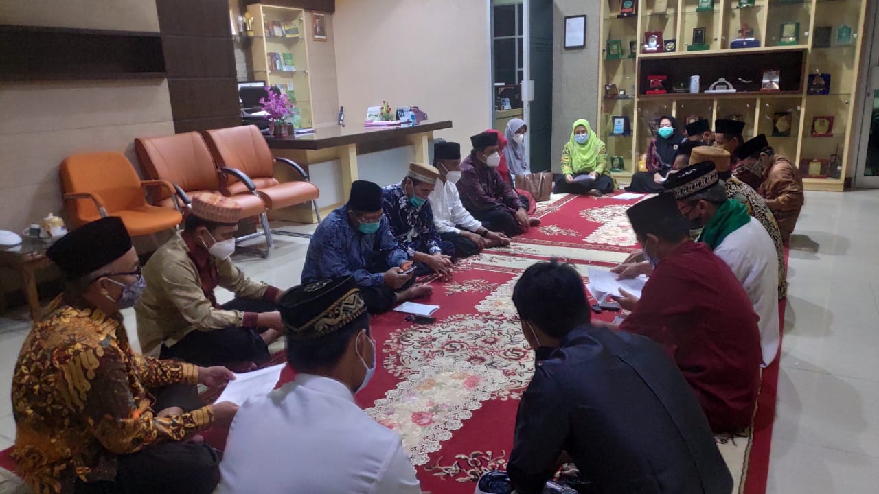 72doa-bersama-rektor-WhatsApp-Image-2021-04-19-at-19.58.041.jpeg