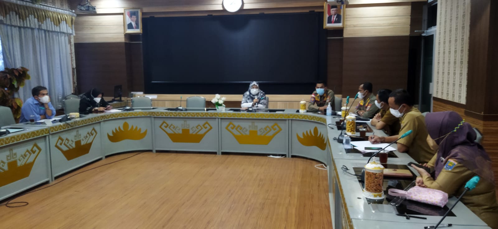 57Tinjauan satgas Covid !( persiapan PTM 2021-09-28 at 00.22.18