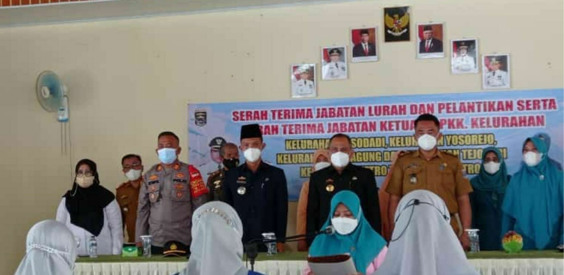 69rektor-hadiri-pelantihan-lurah