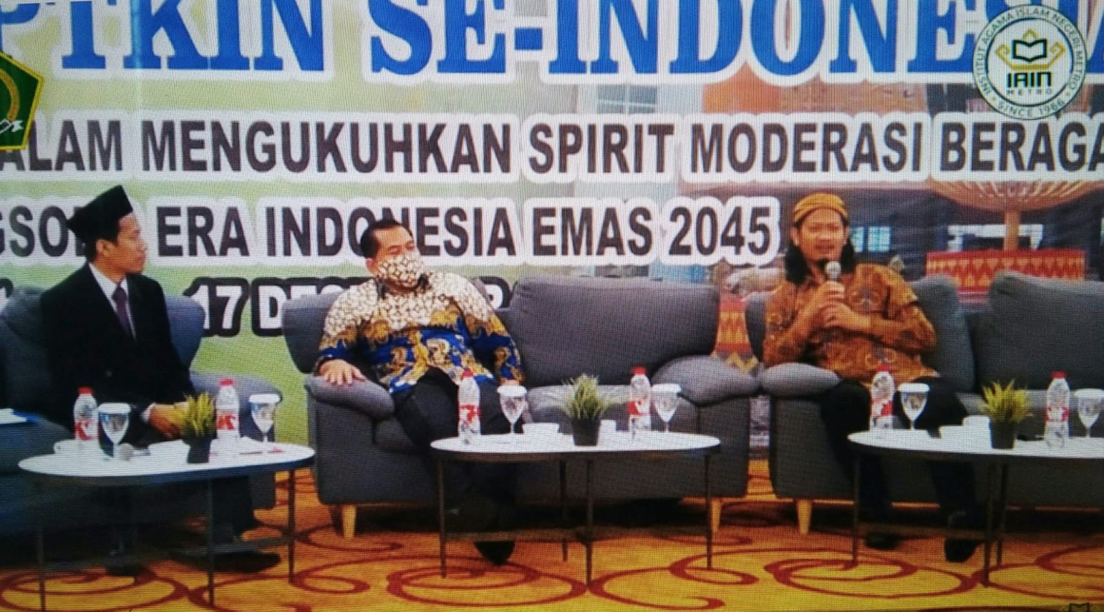 94WhatsApp-Image-2021-12-17-at-16.39.56