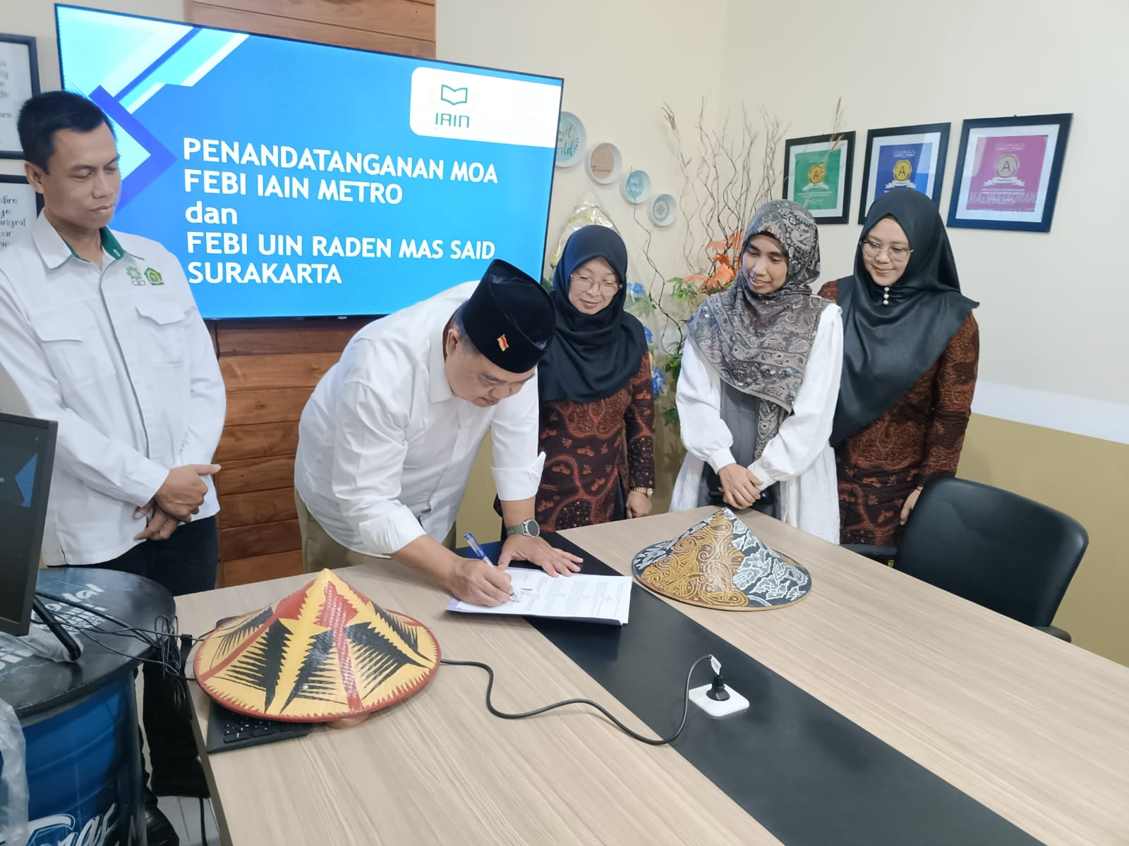 WhatsApp Image 2024-11-19 at 08.52.45