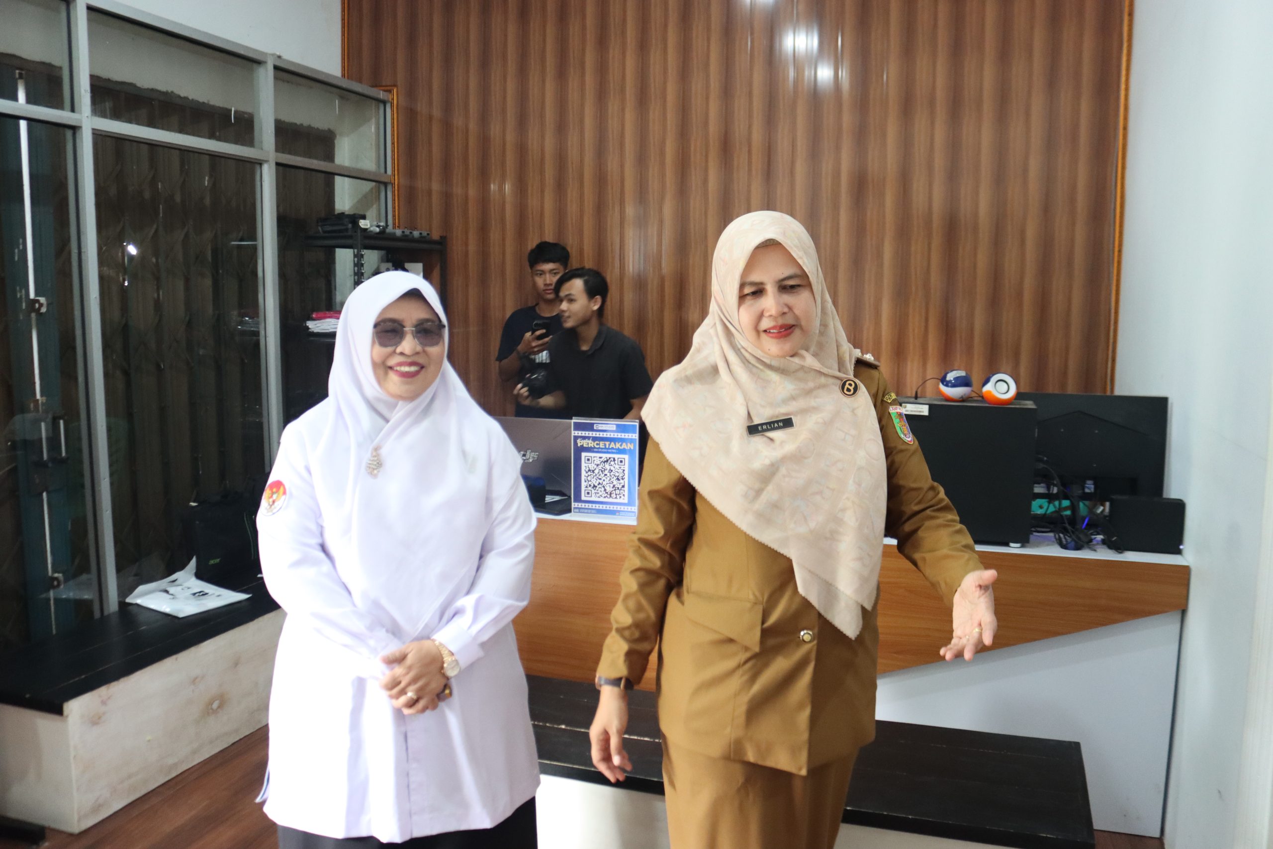 Rektor silaturahmi SMK N 3 Metro 1