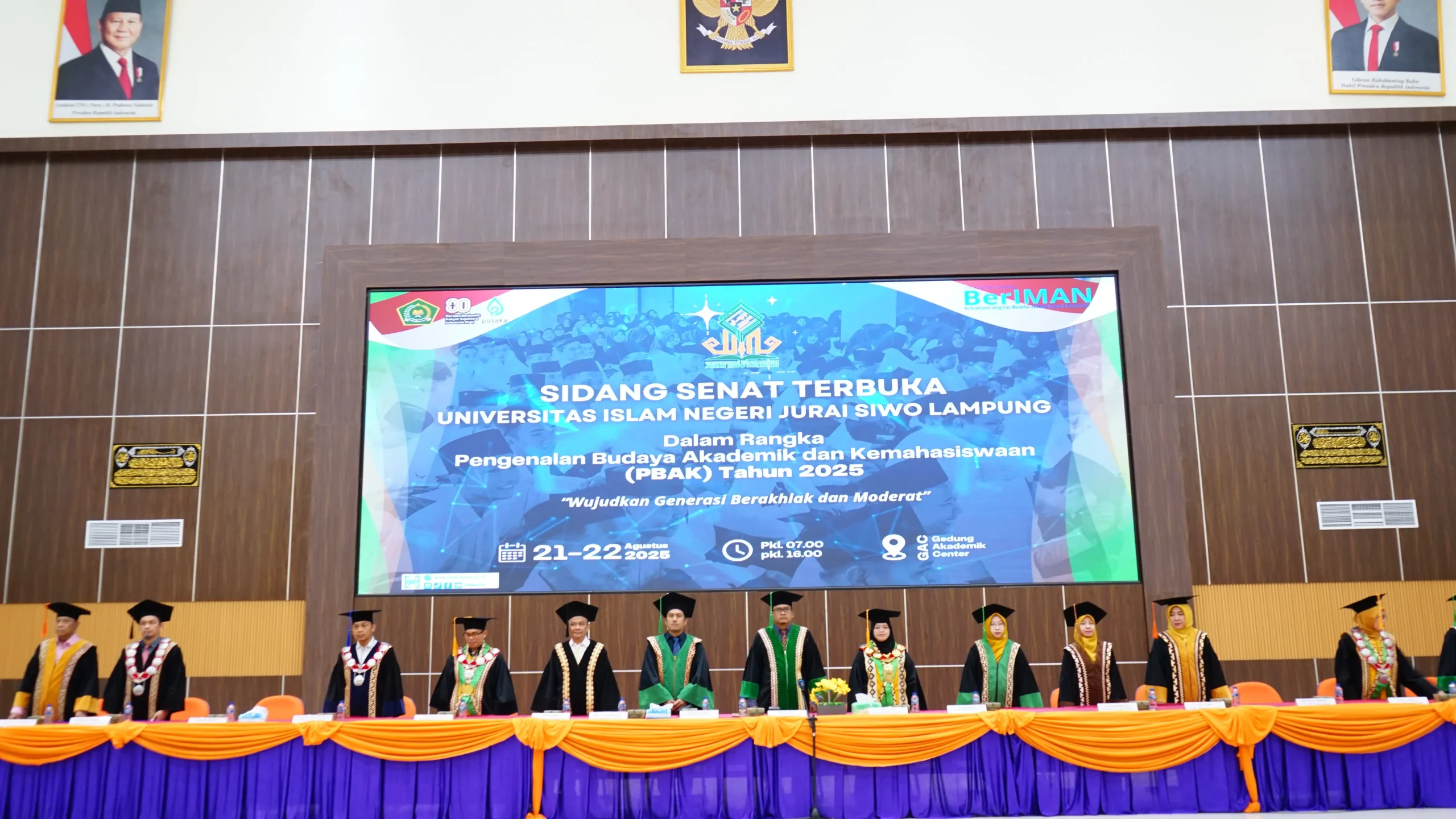 Foto Sdang Senat terbuka PBAK 1