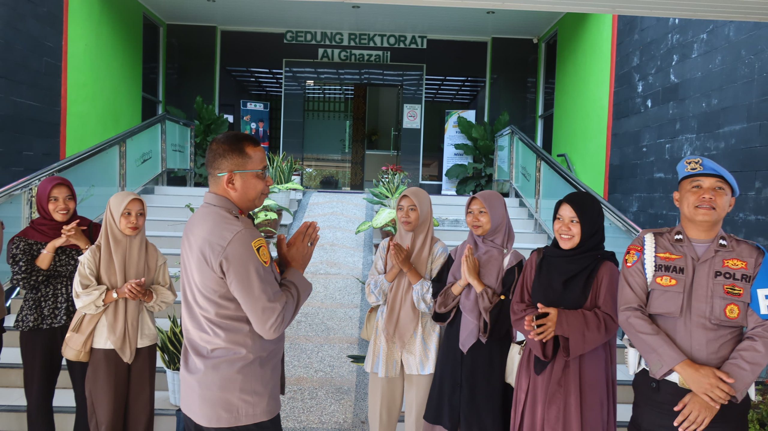 Polisi sapa mahasiswa 1