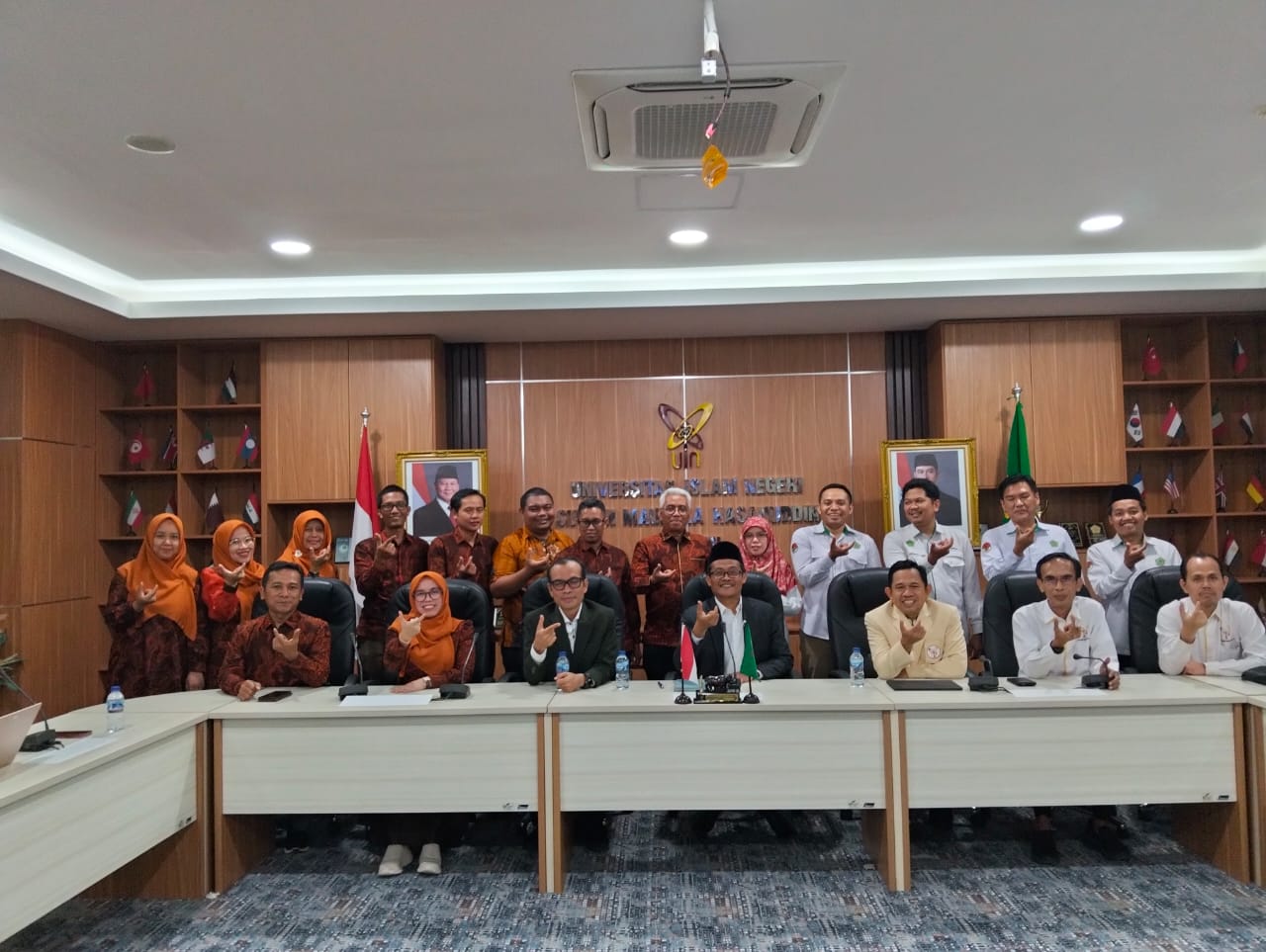 BM LPM ke UIN SHM Banten 1 BM LPM ke UIN SHM Banten 1