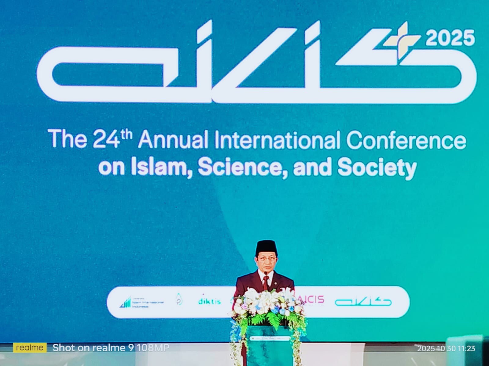 WhatsApp Image 2025-11-04 at 09.09.04