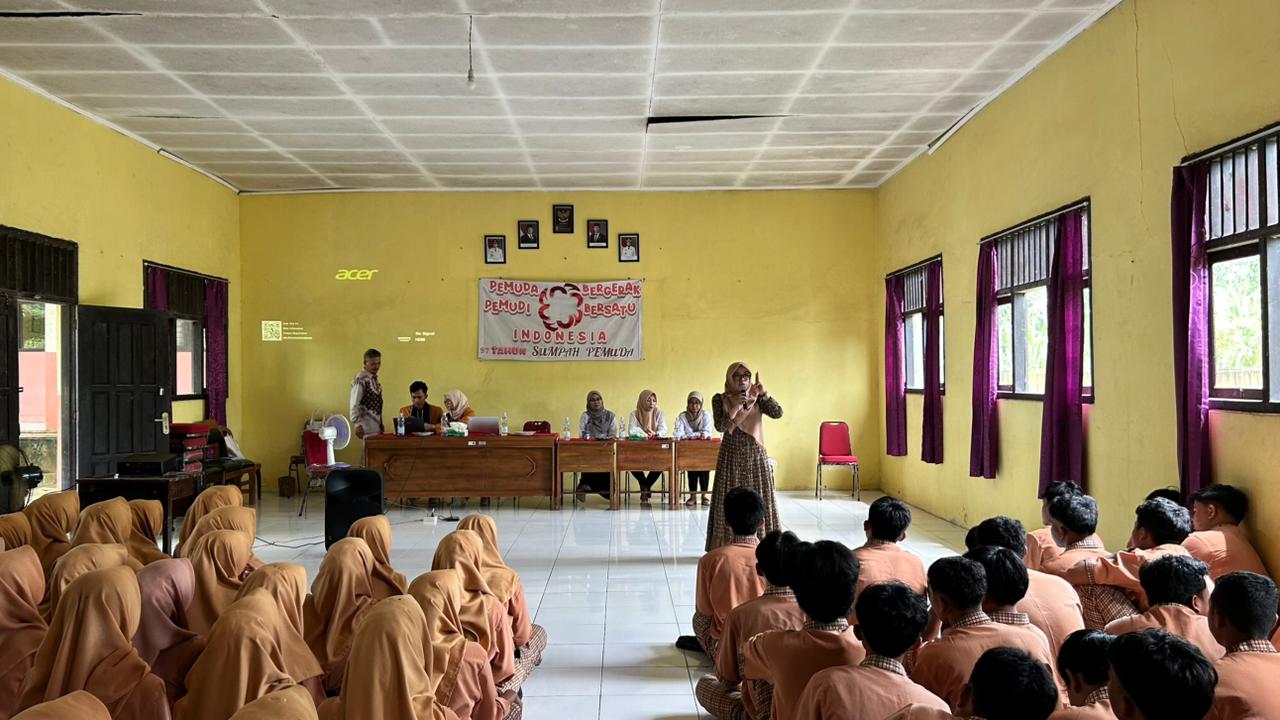 WR 3 Paparkan materi SMA N 1 Bandar Mataram